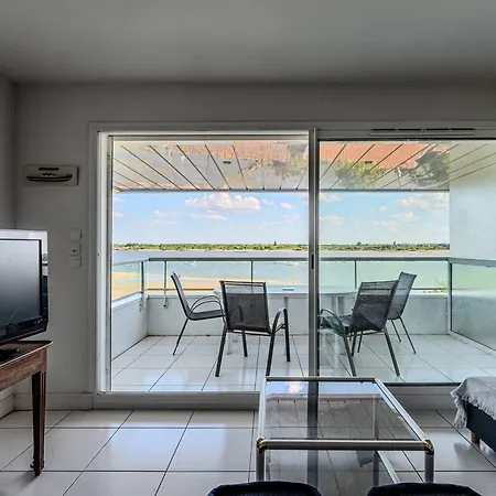 Apartment : T3 Au Bord De La Avec Wifi Et Double Garage - Fr-1-433-139 *